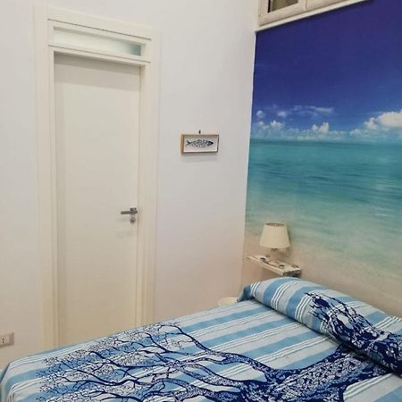 Bed and Breakfast Casa Terry Napoli Esterno foto